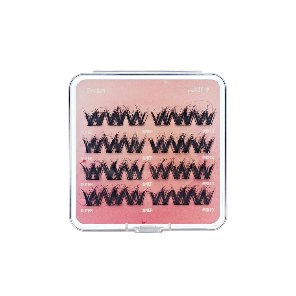 Open CoreLash Pocket 007 case showing 3D Fluffy Doll lash clusters inside