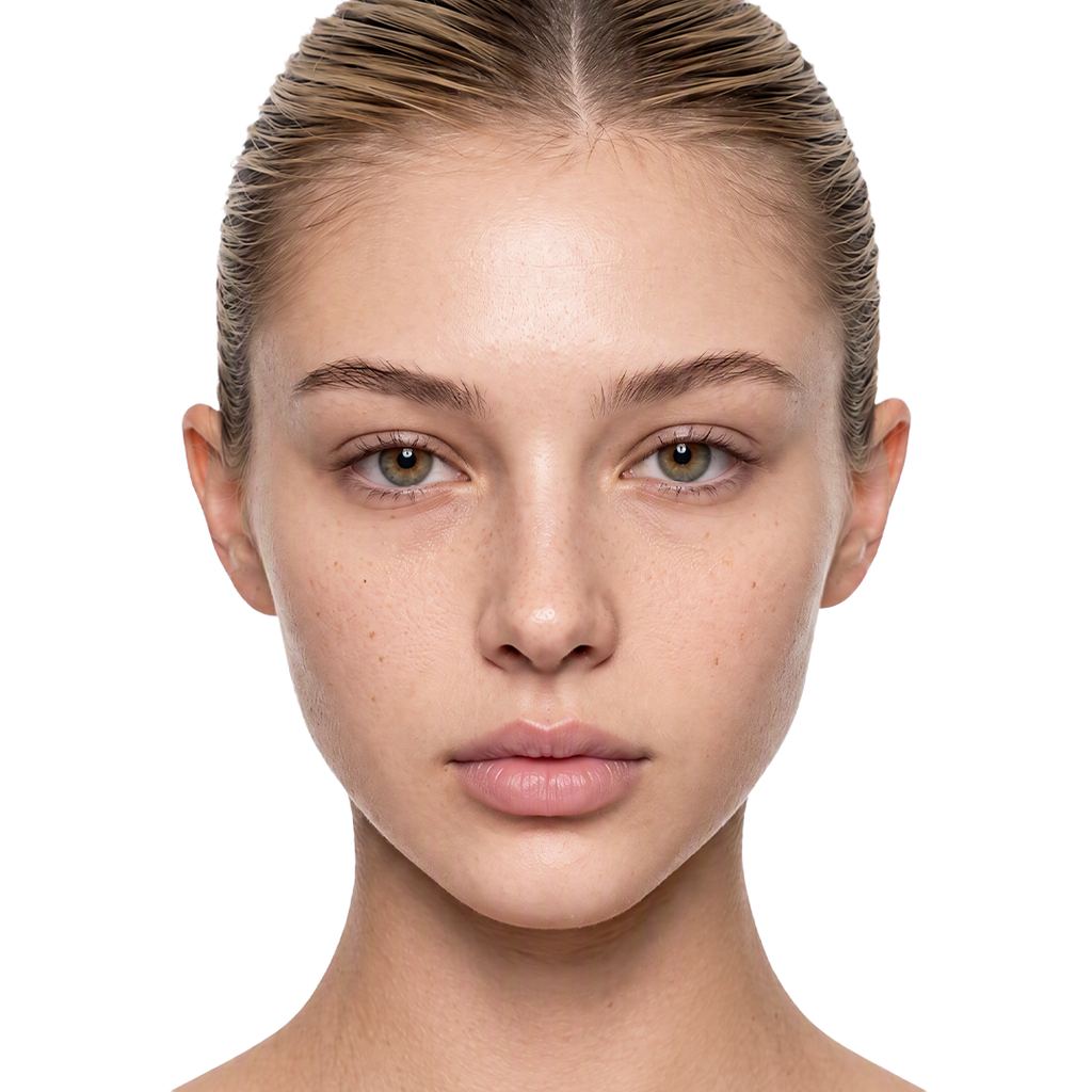 Model before applying CoreLash Pocket 012 Natural Wispy DIY lash clusters